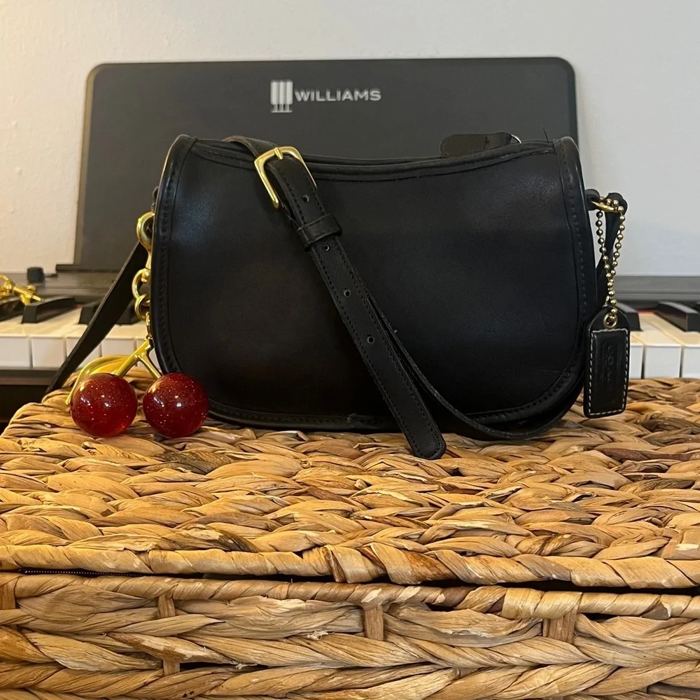 Vintage Coach Wendie Crossbody 9031 Bag Black Made in US